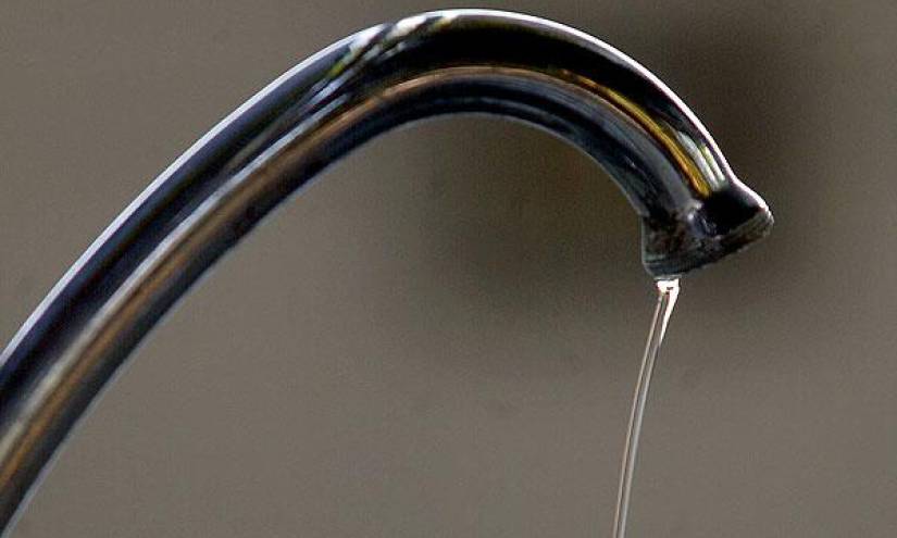 Interagua anuncia nuevo corte del servicio de agua potable que afectará a la vía a la Costa