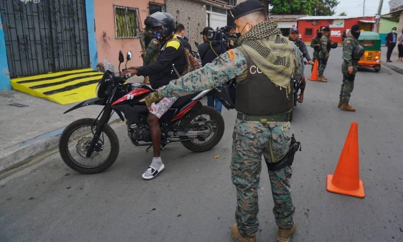 21 menores de edad baleados, atendidos en hospital de Guayaquil en 2021