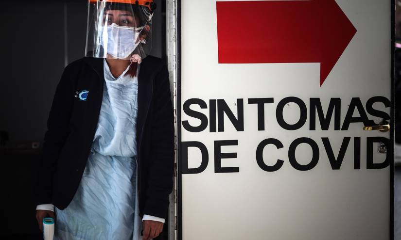 Arriban a Ecuador 336.000 dosis adicionales de la vacuna AstraZeneca
