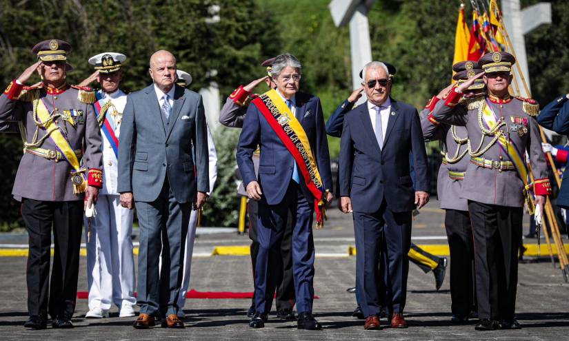 El presidente Guillermo Lasso participó en la ceremonia militar en la que se conmemora los 201 años de la Batalla de Pichincha.