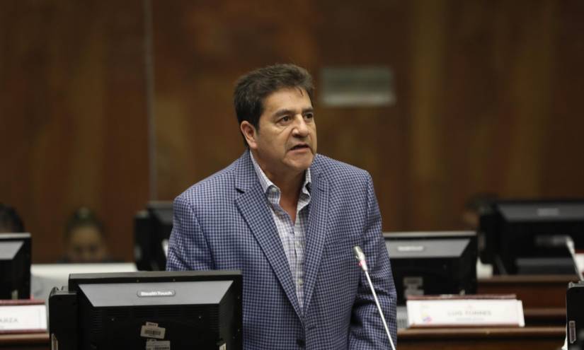 Bruno Segovia desde la curul en la Asamblea Nacional.