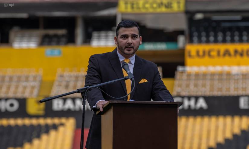 Annotio Álvarez fue posesionado como presidene de Barcelona el 13 de diciembre de 2023, pero hasta ahora no está registrado en el Ministerio del Deporte.