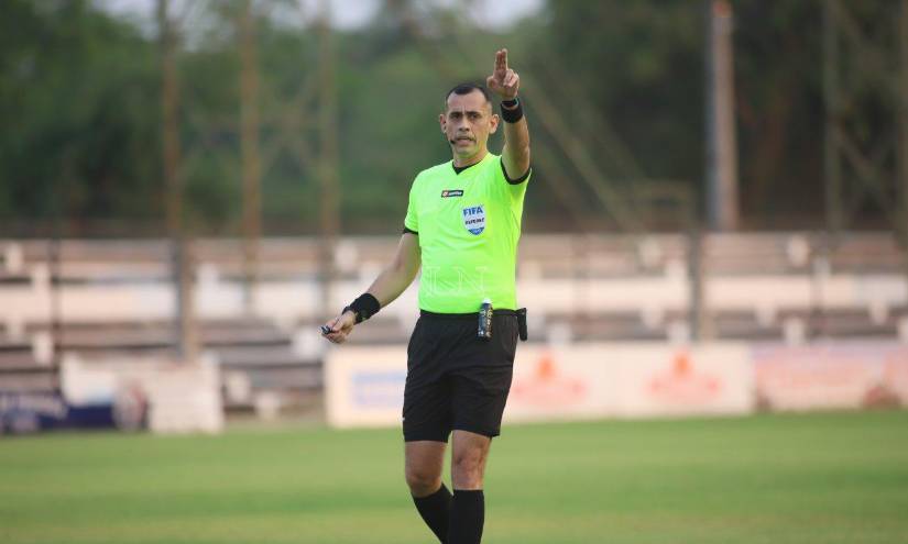 Juan Gabriel Benítez será el árbitro central para el Ecuador vs. Venezuela.