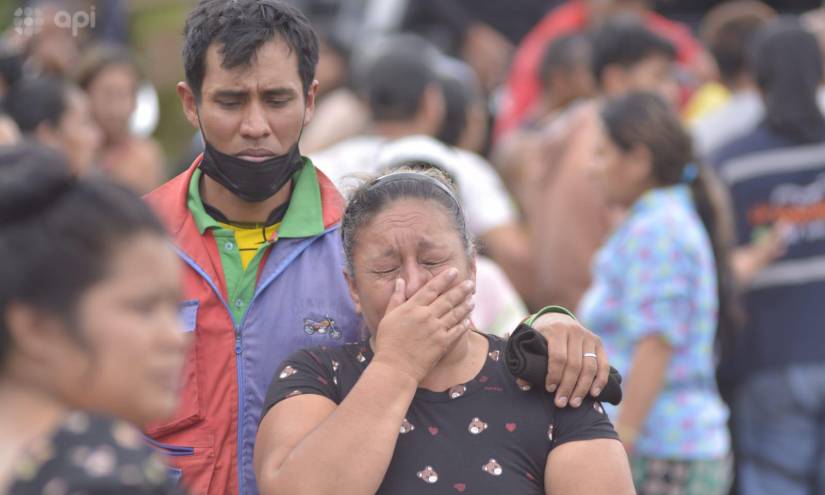 Familiares de detenidos en Santo Domingo sufrieron por el nuevo enfrentamiento.