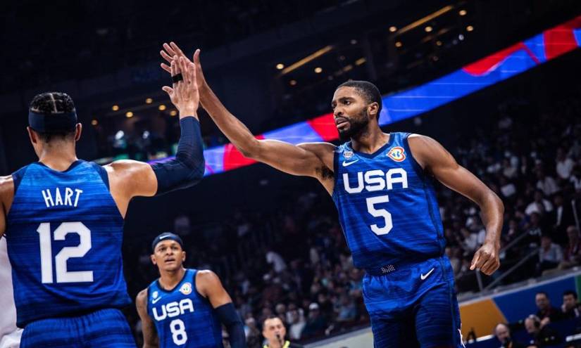 Jugadores de Estados Unidos celebrando su pase a las semifinales.
