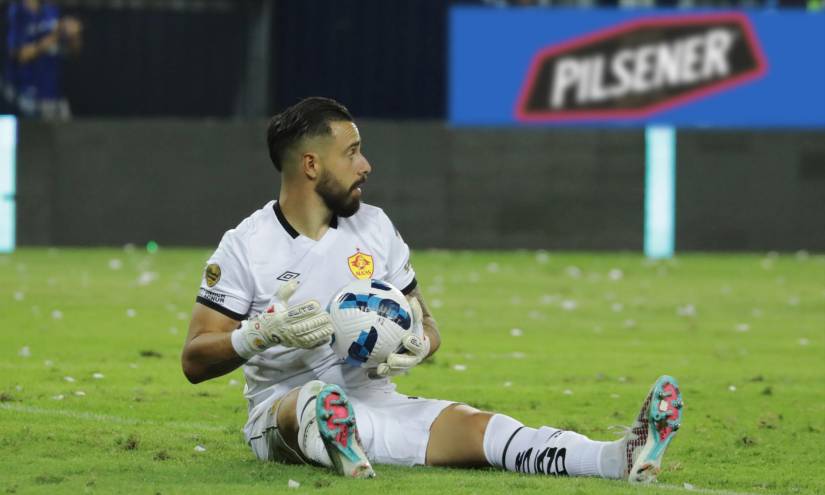 Hernán Galíndez fue la figura de Aucas ante Emelec