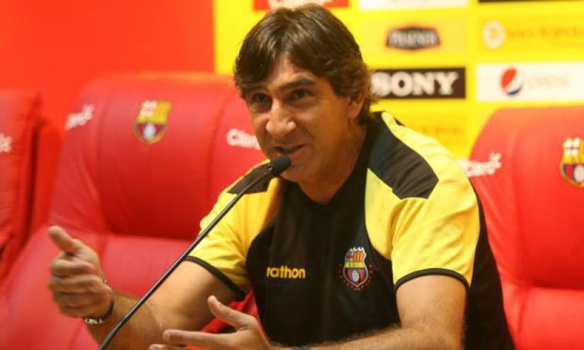 Extécnico de Barcelona SC es el nuevo seleccionador de Bolivia