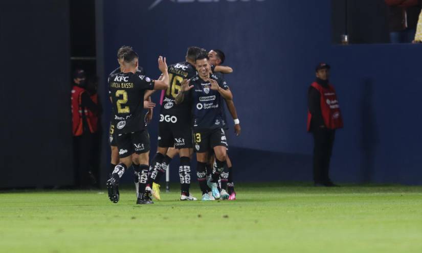 Quito, sÃ¡bado 18 de marzo del 2023Partido entre Independiente del Valle y Barcelona, por la fecha 3 de la primera fase de la LigaPro, disputado en el Esatdio Banco de Guayaquil.Fotos: Rolando EnrÃ­quez/API