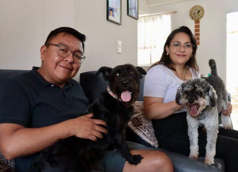 Zoé y Simón tienen una nueva familia.