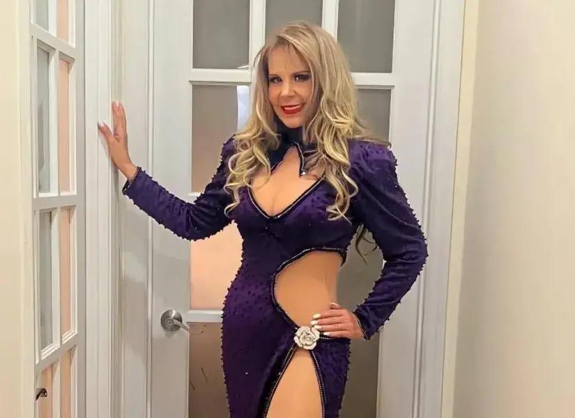 Me enamoré de ti, de Silvana Ibarra, forma parte de la banda sonora de Los García.