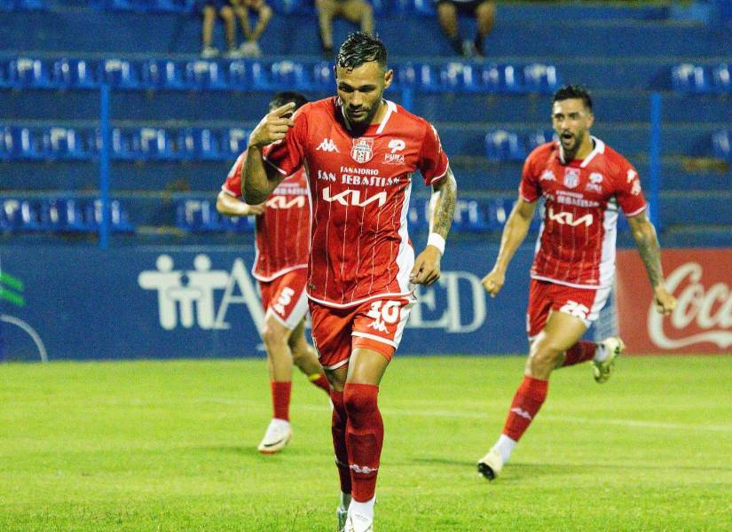 Leonel Álvarez pidió la contratación de Jorge Sanguina para Emelec.