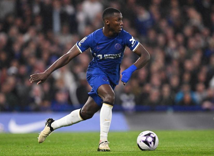 Moisés Caicedo y el Chelsea buscarán conseguir la clasificación a los torneos internacionales de la Premier League.