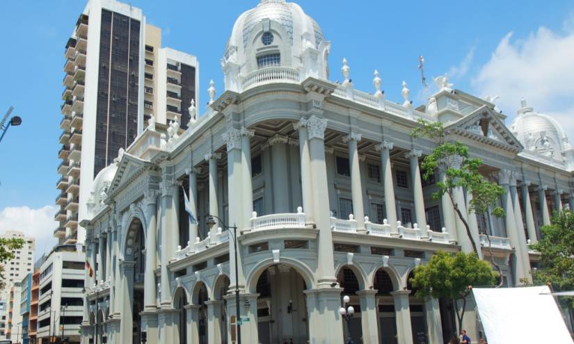 Municipio de Guayaquil analiza ‘Ordenanza COVID’ para enfrentar emergencia