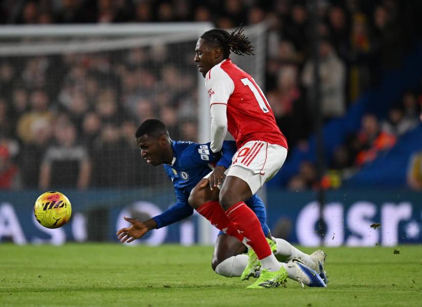 Moisés Caicedo jugó 38 minutos en el duelo entre el Chelsea y el Arsenal por la Premier League.