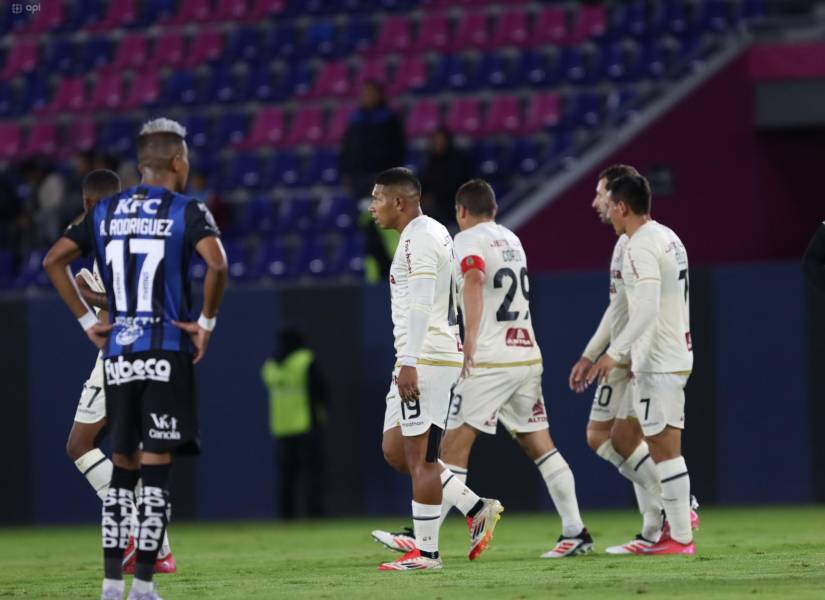 Universitario suma dos derrotas en la fase de grupos de la Copa Libertadores.