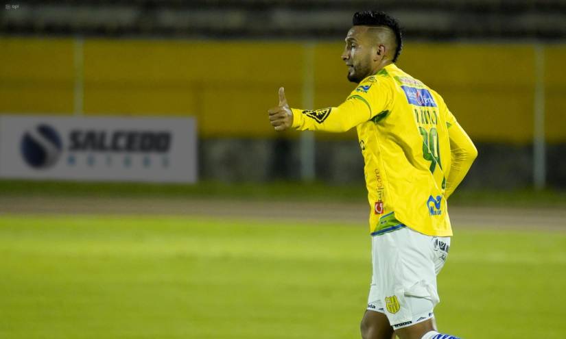 Gualaceo ganó 2-1 a Cumbayá FC con gol al estilo escorpión