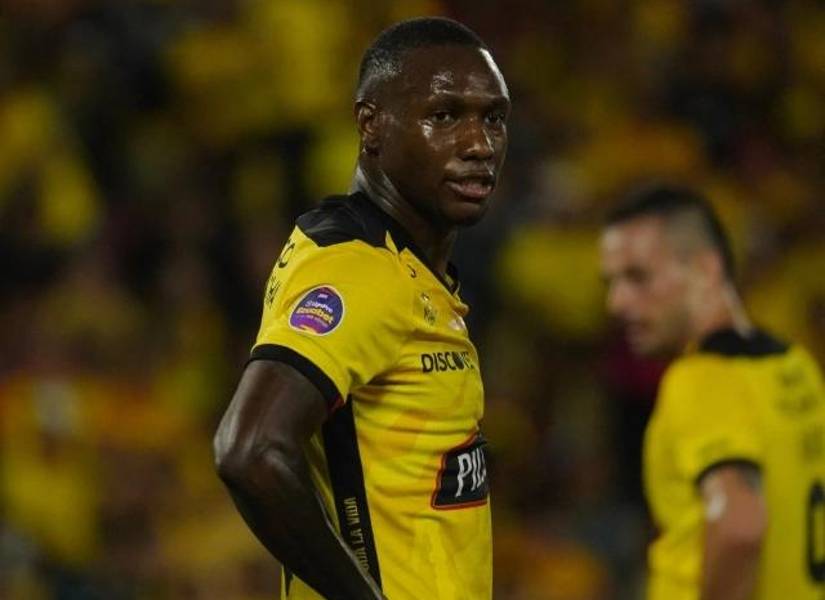 Aníbal Chalá firmó con Barcelona SC desde el 2024.