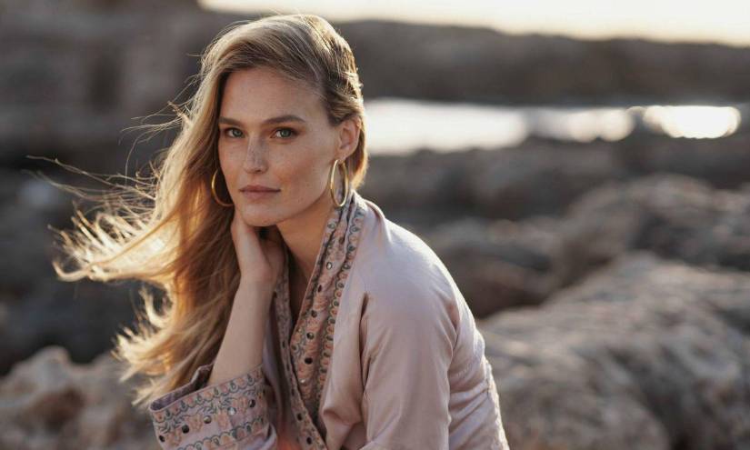 Imagen de la modelo Bar Rafaeli.