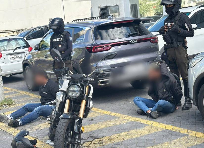 Los detenidos en el operativo desplegado por los agentes agentes en Quito.