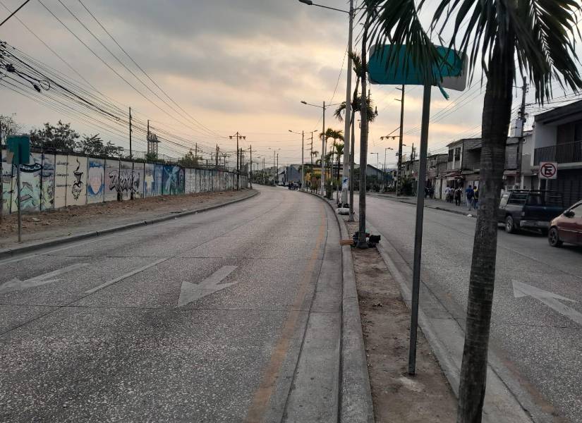 La ATM reabrió la vía alrededor de las 17:40.