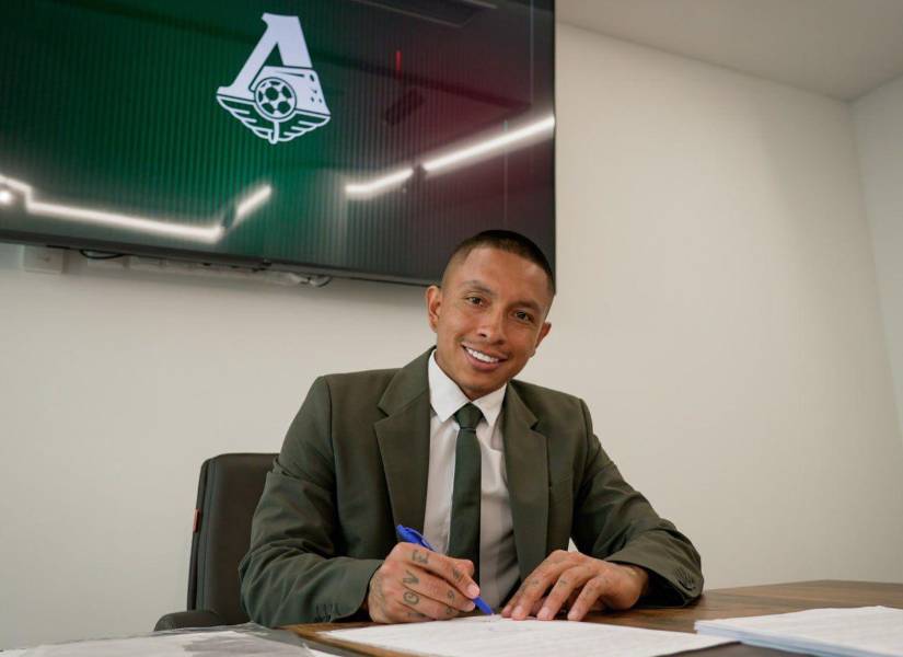 Cristian Ramírez firmó como agente libre por dos temporadas con el Lokomotiv Moscú.