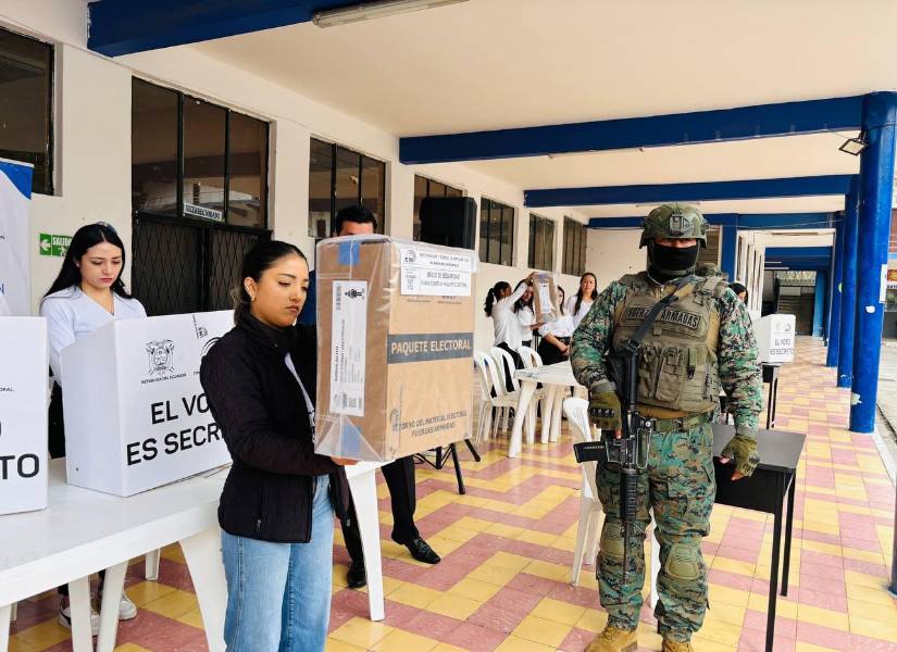 Simulacro de la consulta popular 2025.