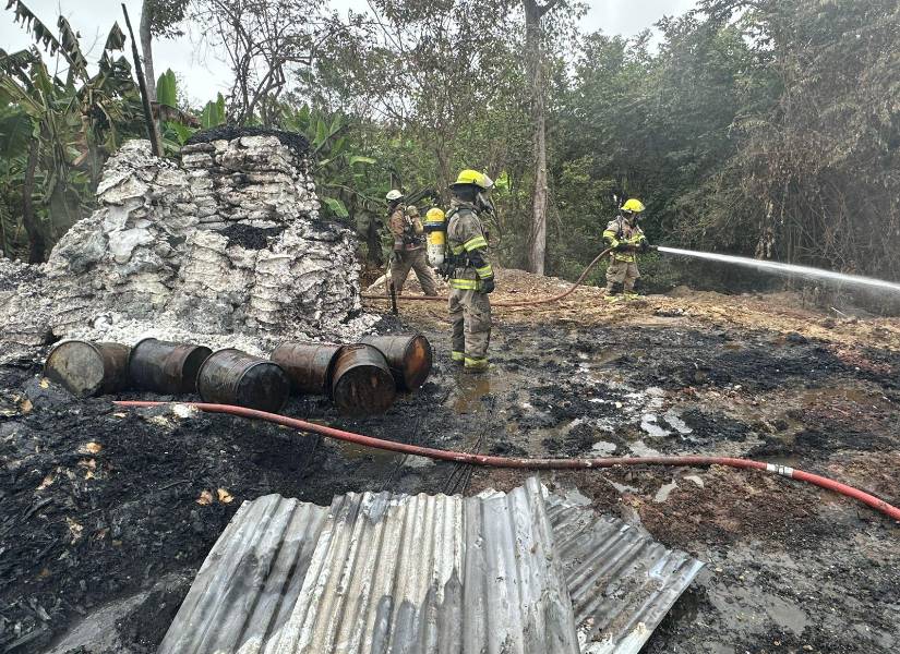 Imagen de la bodega de Vía a la Costa dónde ocurrió un incendio alarma 3, este 18 de septiembre del 2025.