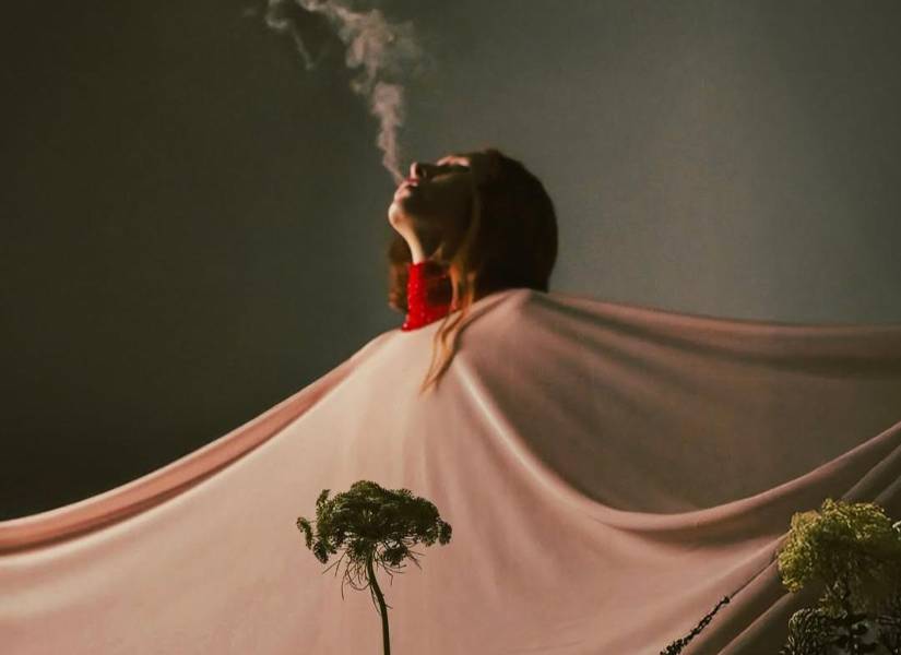 Para LaTorre el misterio es esencial y se encuentra acechado por las redes sociales y el hábito de publicar cada escena del día a día.