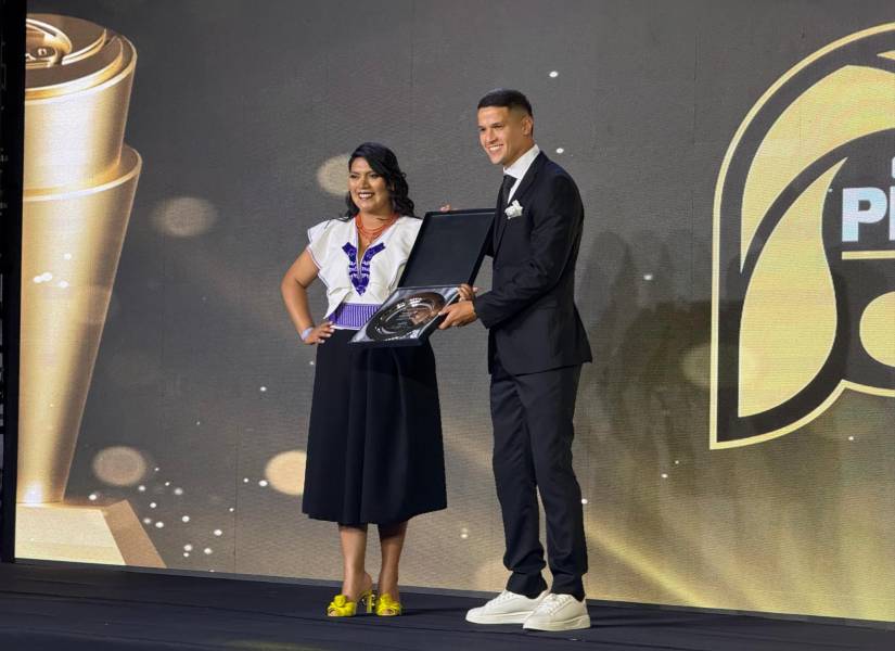 Álex Arce, máximo goleador de la LigaPro 2024.