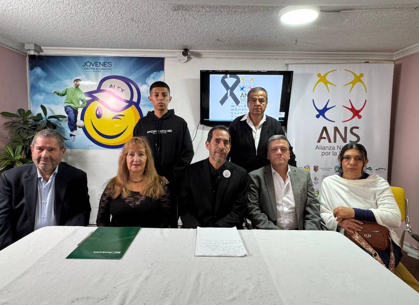 Los distintos portavoces de las organizaciones integrantes de la ANS denunciaron la falta de colaboración por parte de las entidades estatales.