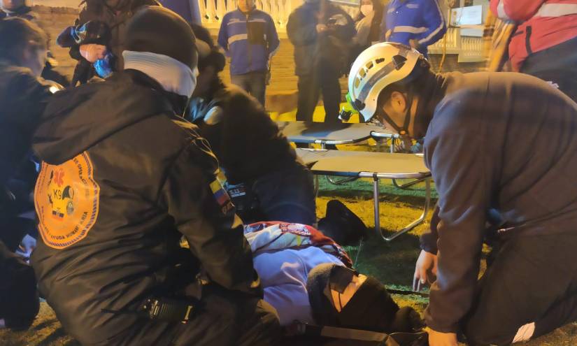 Personal del Municipio atendió a quienes tuvieron problemas.