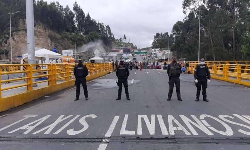 Ecuador y Colombia analizan corredor humanitario por migrantes venezolanos