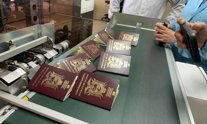 Se han generado 990.000 pasaportes electrónicos hasta la fecha.