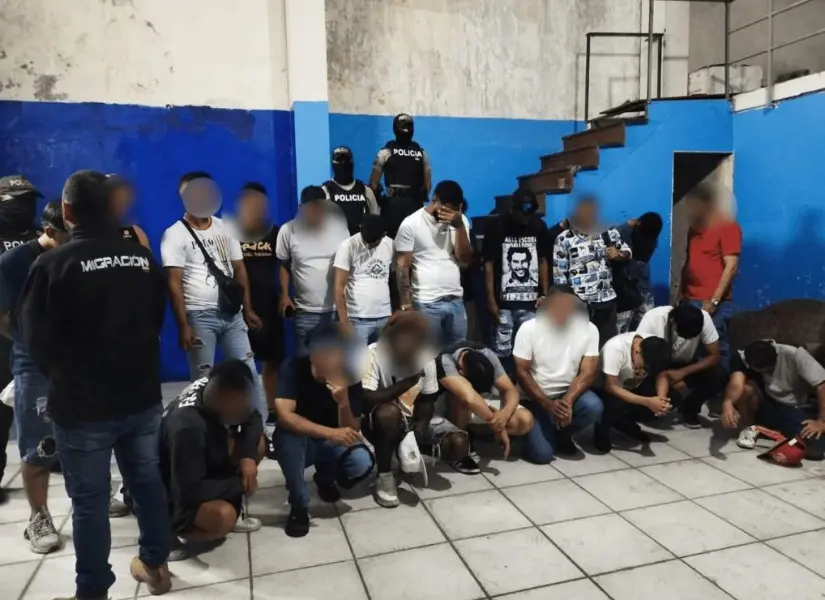 Imagen de la veintena de hombres venezolanos y colombianos retenidos en el operativo Pandora.