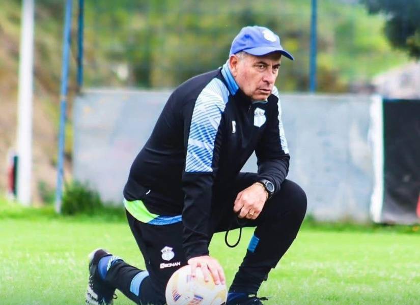 Guillermo Sanguinetti, director técnico de Macará.