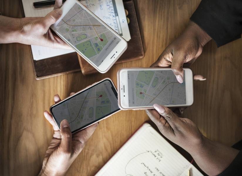 Solo comparte tu ubicación con personas de confianza.