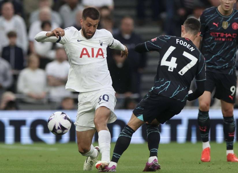 Rodrigo Bentancur fue suspendido por las siguientes siete partidos de la Premier League.