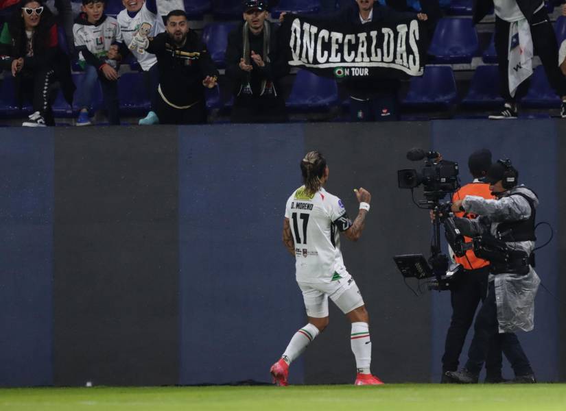 Dayro Moreno anotó los dos goles de Once Caldas ante Independiente del Valle en la Copa Sudamericana.