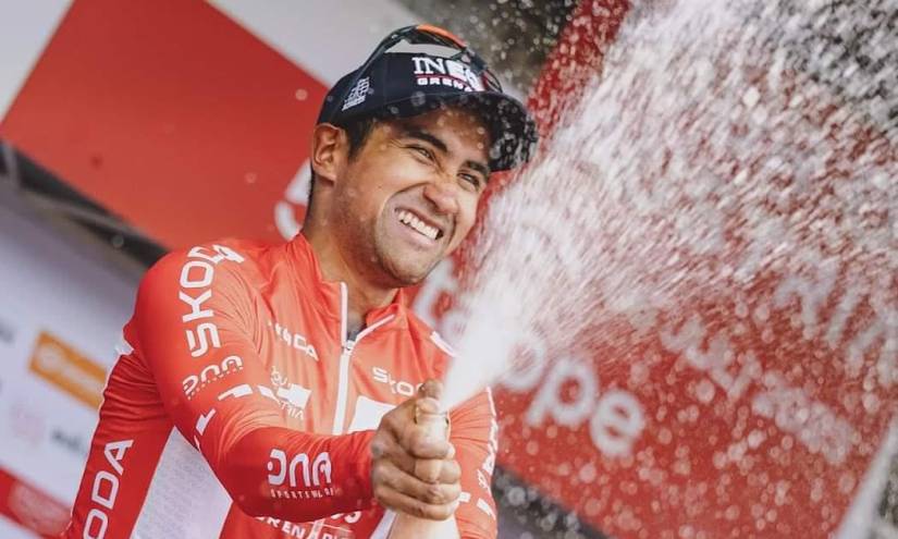 Jhonatan Narváez festeja su triunfo en el Tour de Austria