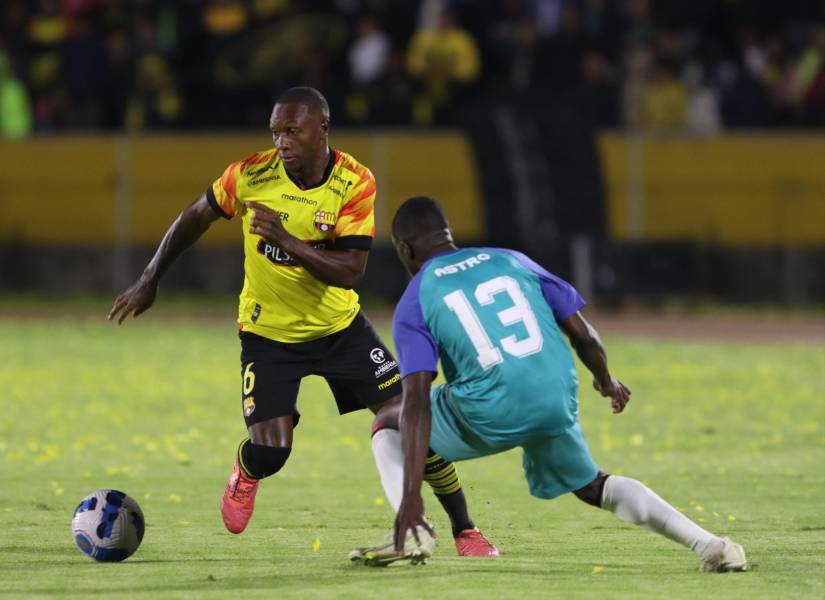 Aníbal Chalá, lateral de BSC.