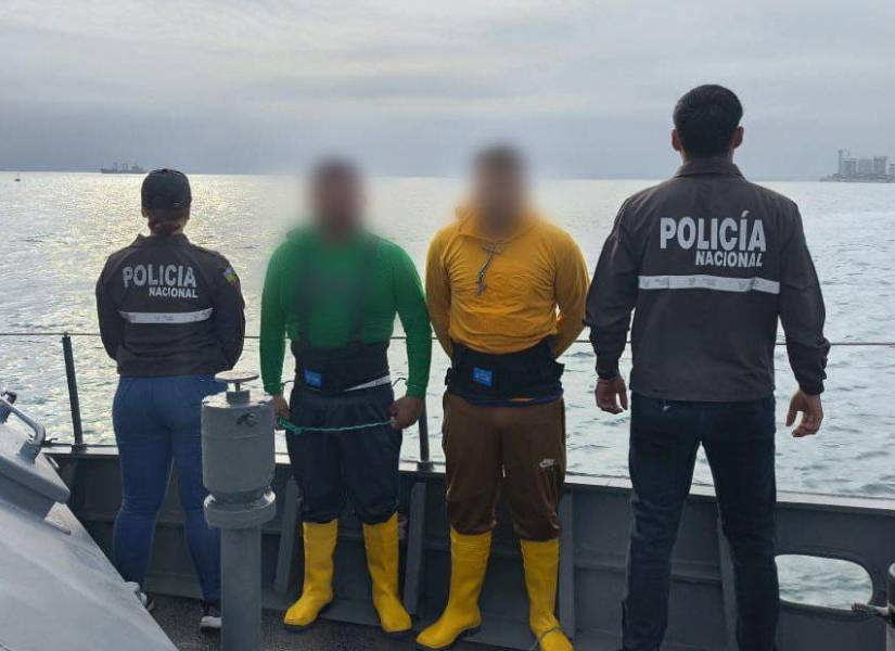 Dos sujetos detenidos por presunto tráfico de drogas