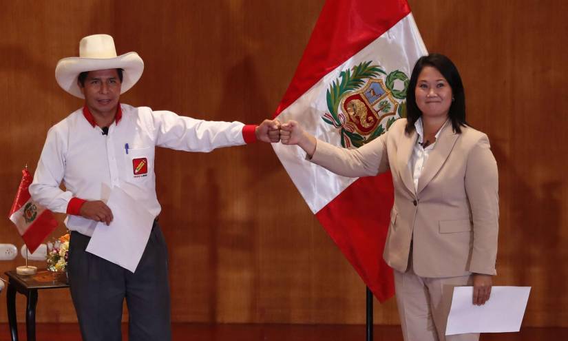 Castillo y Fujimori, en empate técnico a una semana de presidenciales de Perú