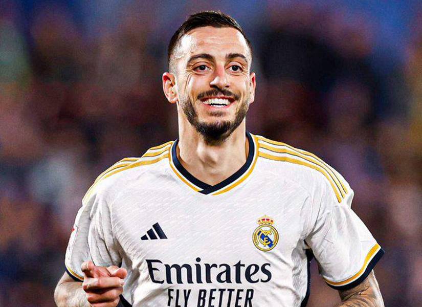 Joselu Celebra un gol con el Real Madrid