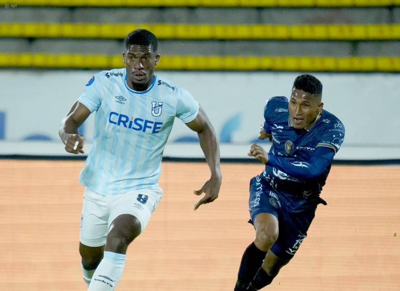 Universidad Católica goleó 4-1 al Cuenca Juniors en la ida de las semifinales de la Copa Ecuador.