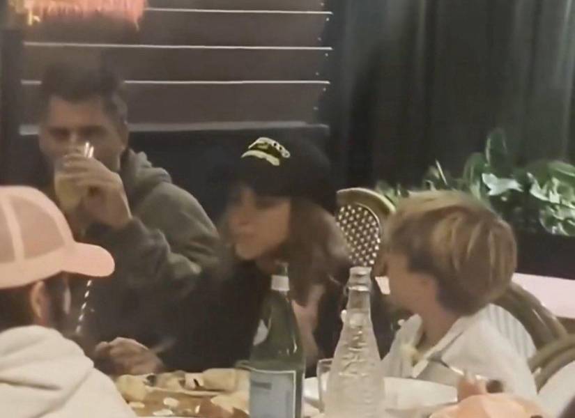 Shakira junto a Antonio de la Rúa.