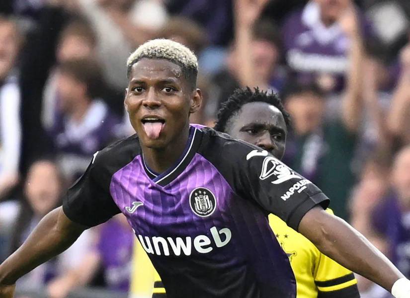 Nilson Angulo lleva dos goles en seis partidos con el Anderlecht.
