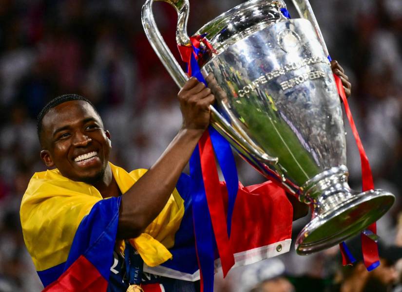 PSG de Willian Pacho quedó campeón de la Champions League.