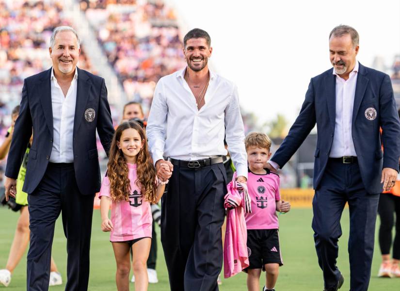 Rodrigo De Paul en su presentación como nuevo jugador del Inter Miami