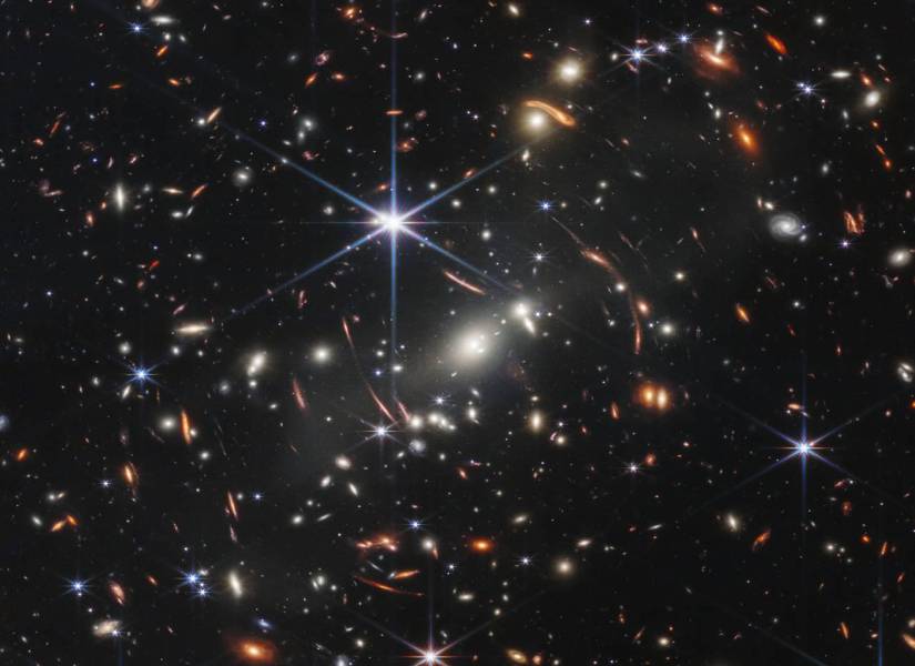 La vista infrarroja más profunda y nítida del universo hasta la fecha: el primer campo profundo de Webb.