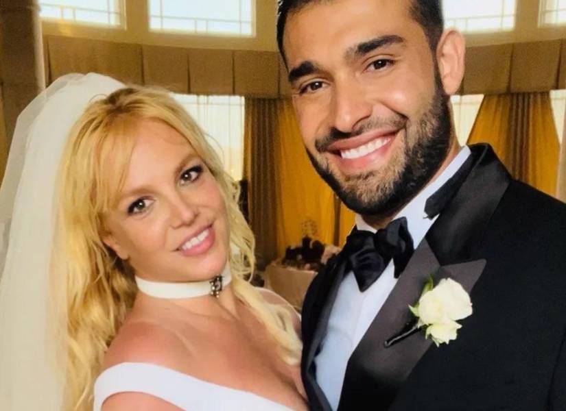 Britney Spears y Sam Asghari el dia de su matrimonio.